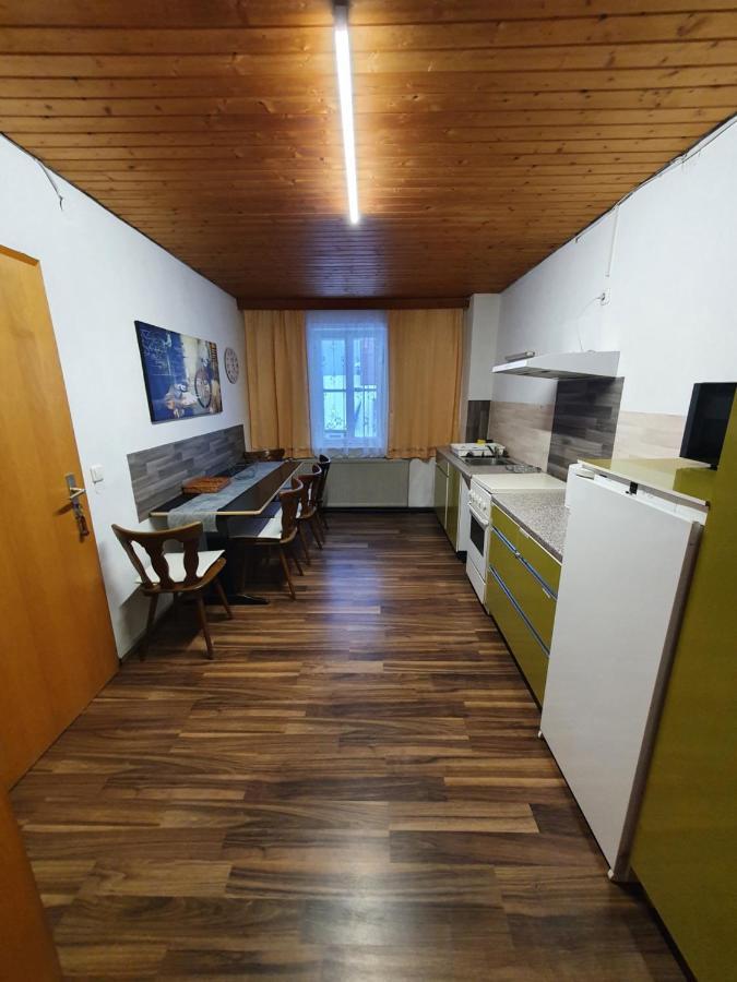 Gaestehaus Weisses Lamm - Monteurzimmer Nordhalben Ngoại thất bức ảnh