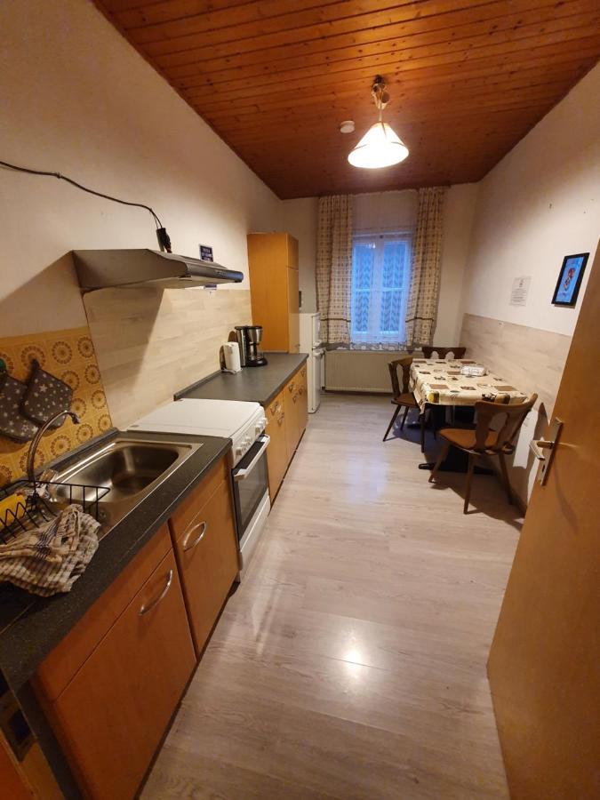 Gaestehaus Weisses Lamm - Monteurzimmer Nordhalben Ngoại thất bức ảnh