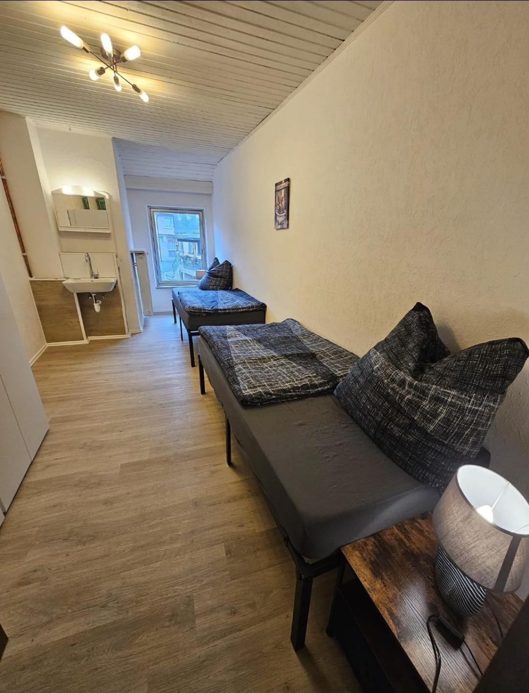 Gaestehaus Weisses Lamm - Monteurzimmer Nordhalben Ngoại thất bức ảnh